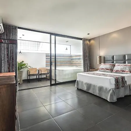 Dc Hotel 3*